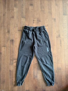 Kids H&M black joggers. Size 16